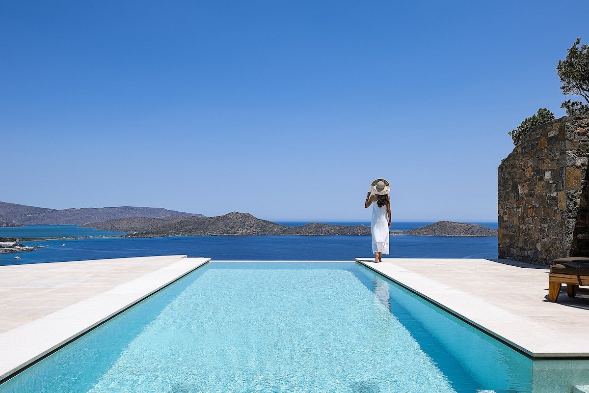 Sophisticated Design & Endless Views by etouri gallery image 5