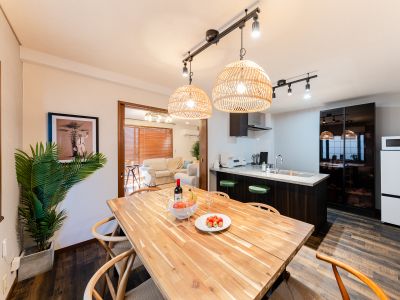 【新宿区】JR山手線新大久保駅徒歩40秒/132㎡/2シャワー/4寝室/歌舞伎町まで徒歩可