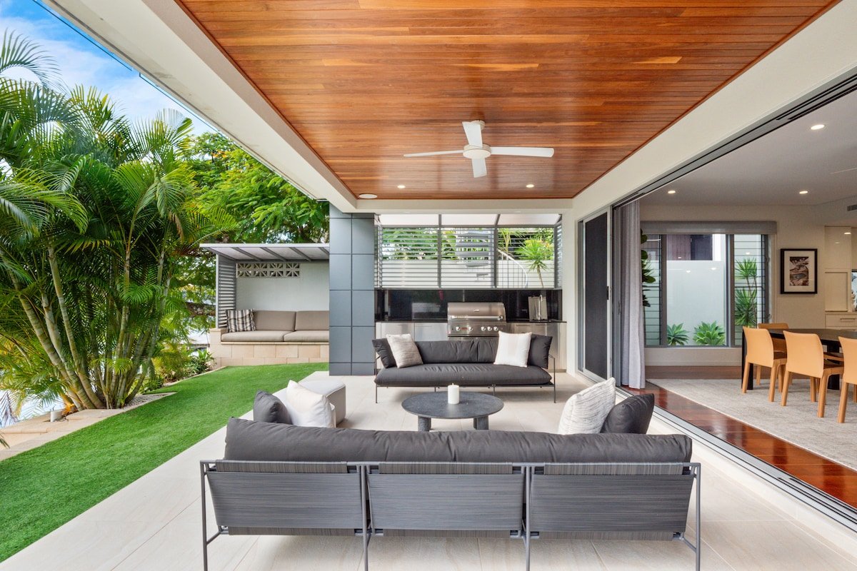 Exclusive waterfront oasis w/private beach & pool gallery image 5