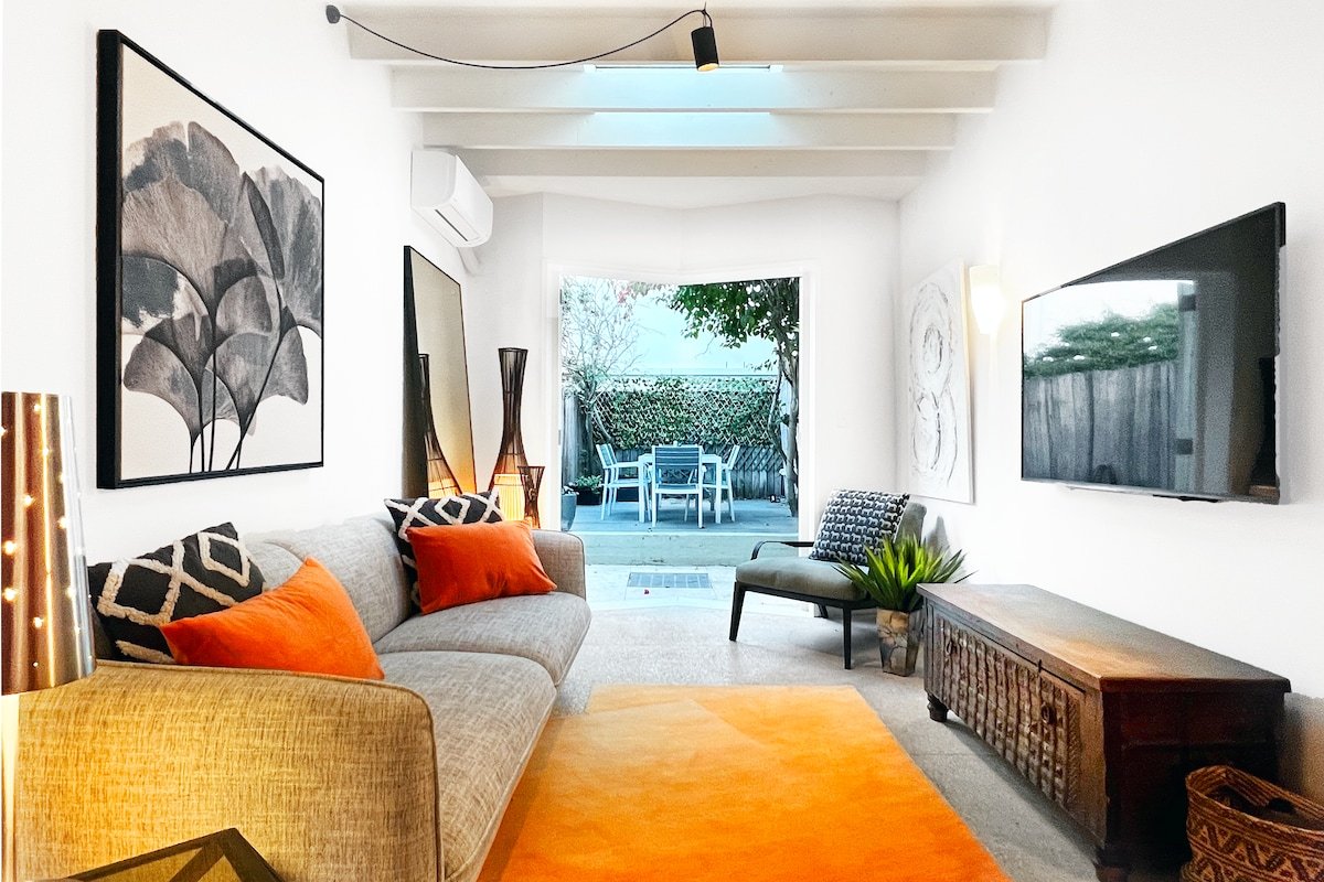 Cosy Cottage. 2 Bedrooms. Great location. gallery image 2