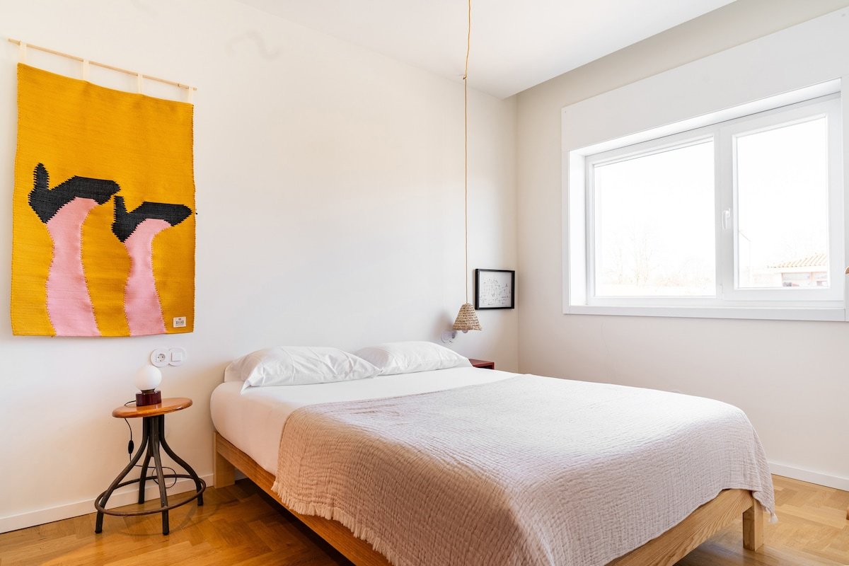 Sunny and Design Apartment by Inês gallery image 4