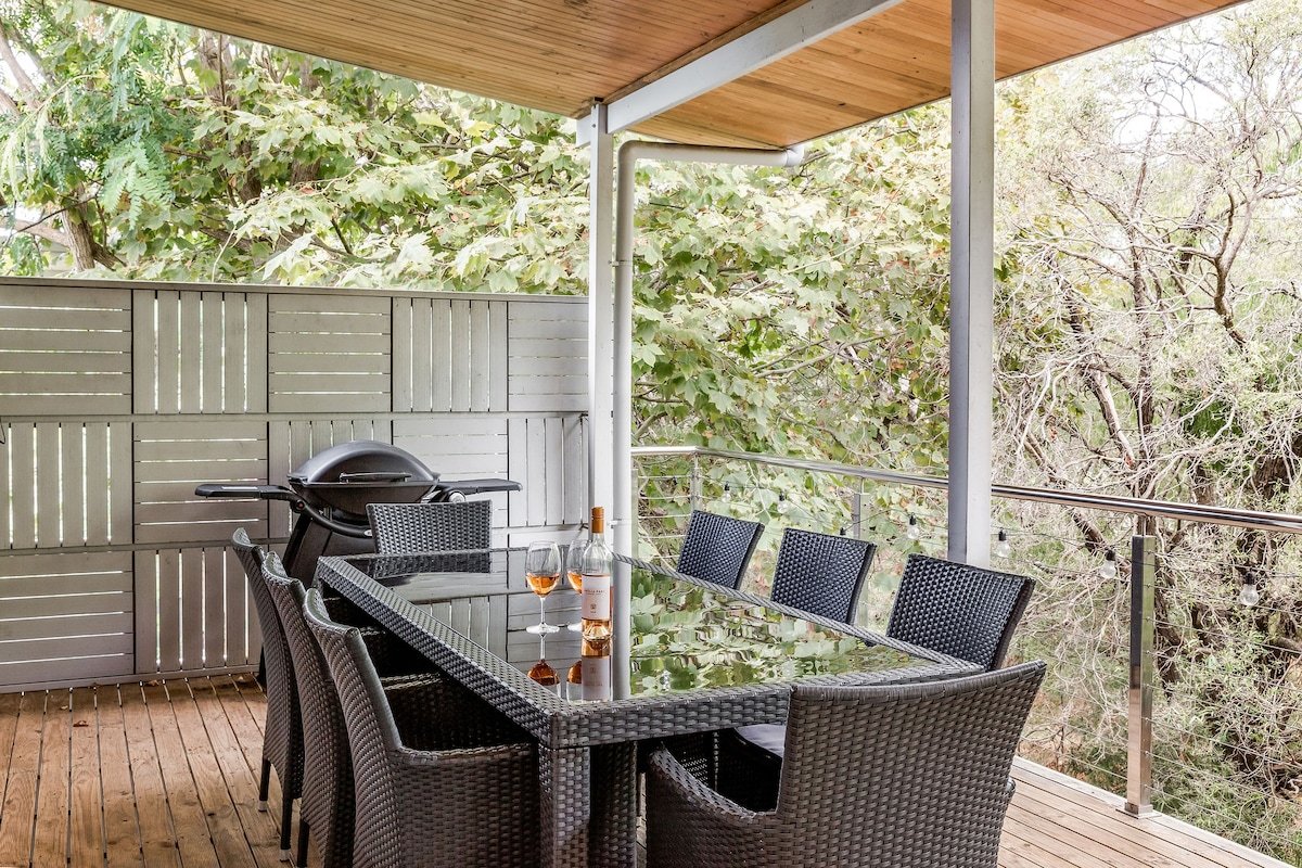 Melaleuca gallery image 3