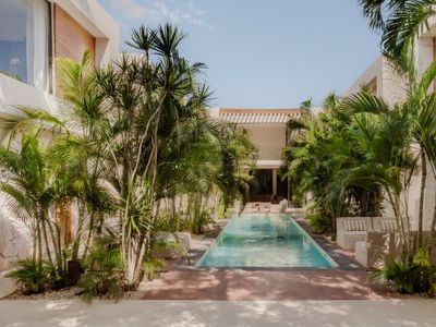 Beautiful Hacienda | Best location w/ Chef & Gym