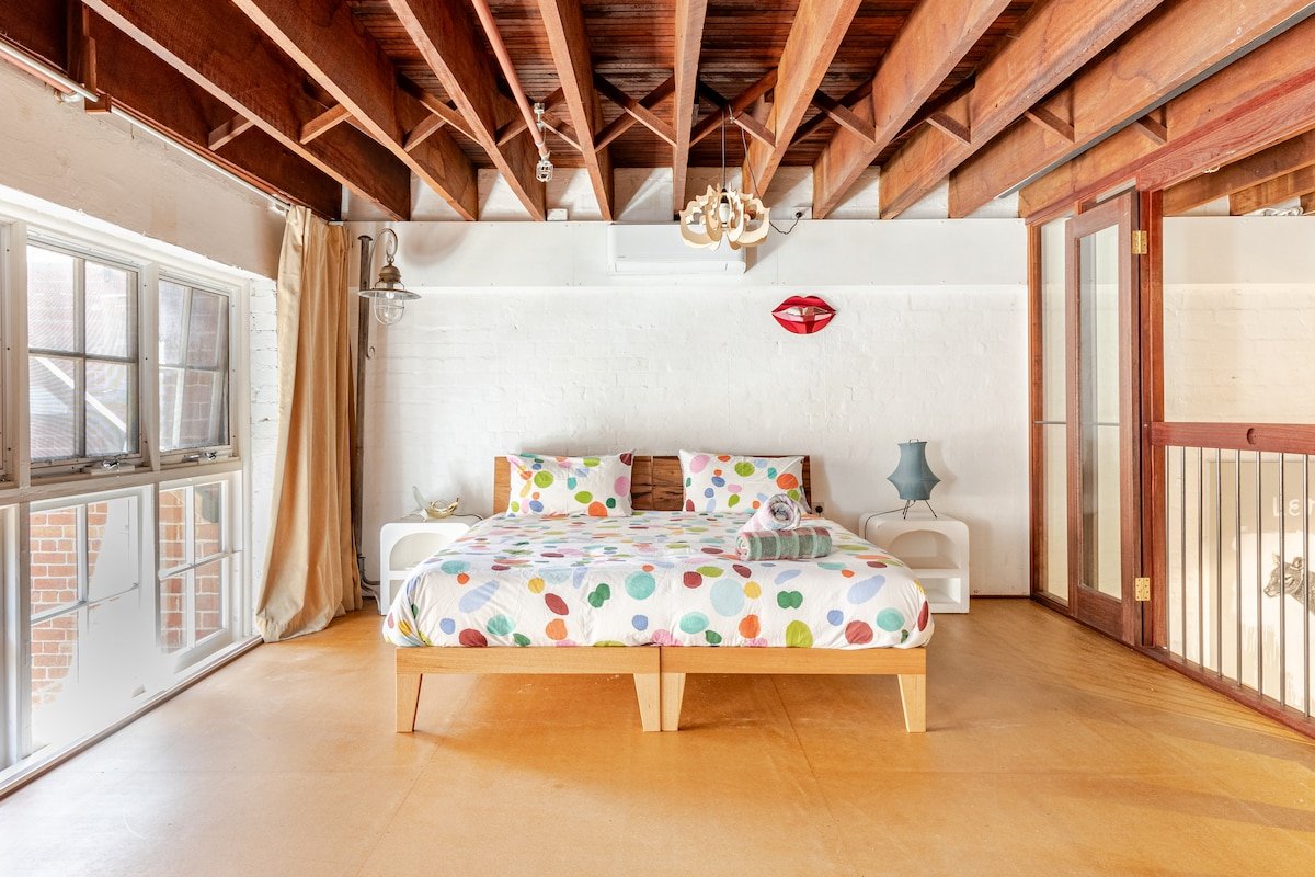 Ralph’s Place – in Fremantle’s West End. gallery image 4