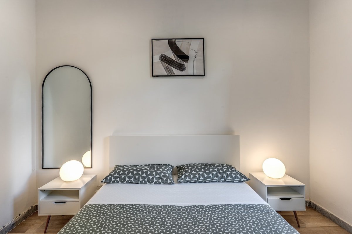 Venere Apartments – Venere’s Historical Apartment gallery image 3