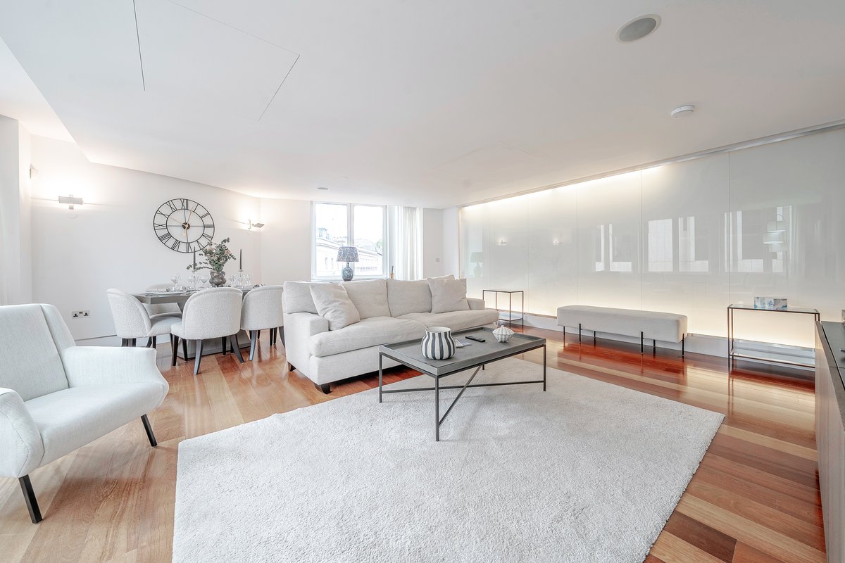 Harrods Platinum Pad