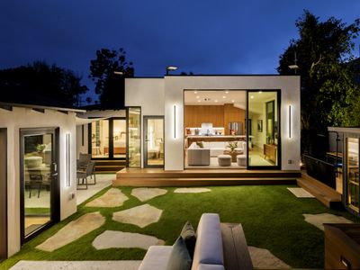 Zenice Beach Home – Sauna, Cold Plunge, Spa