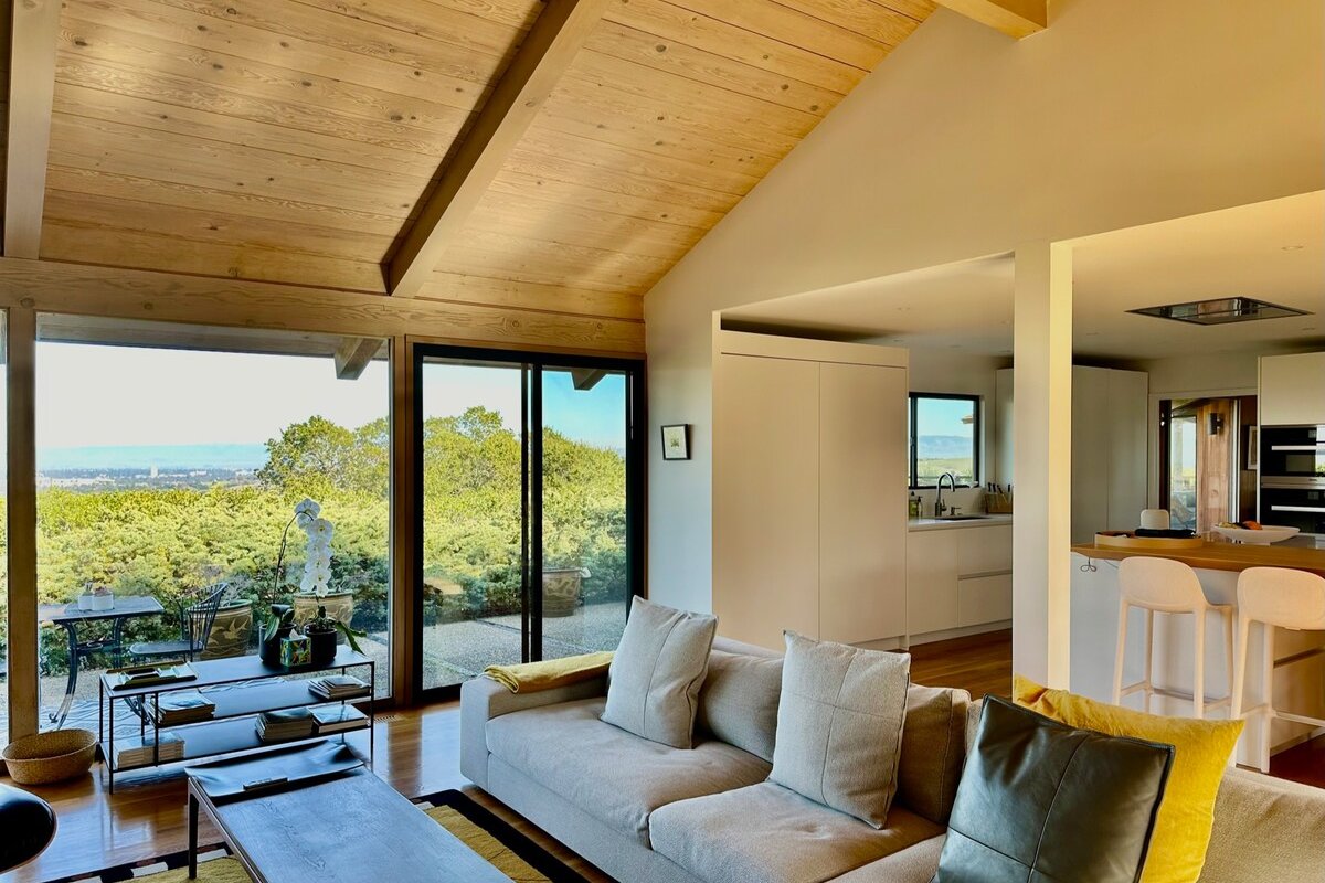 Best Views Mid-Century Gem 10m from Stanford gallery image 3