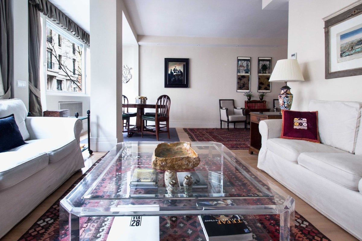 Elegant apartment in the best area gallery image 5