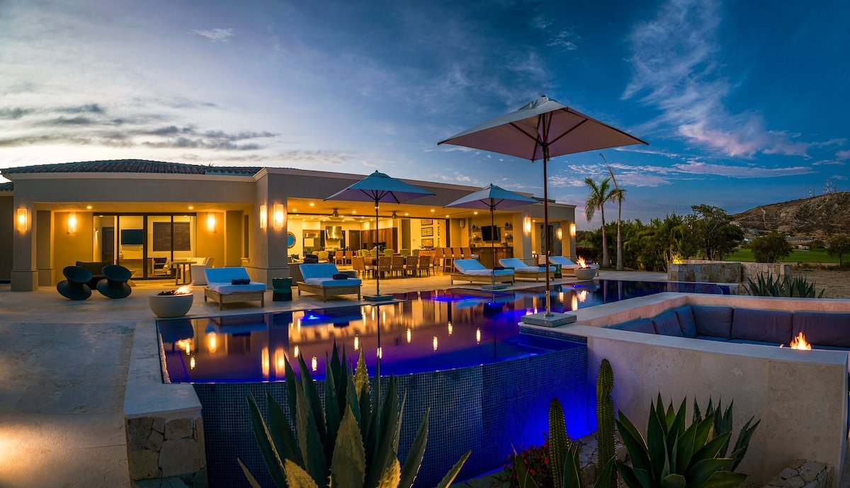 Villa Oasis, a Luxury 6 BDR, Paddle, Palmilla