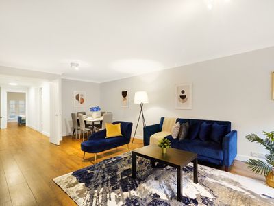 Lux 3-Bed 3-Bath Apt, Terrace, Underground Parking