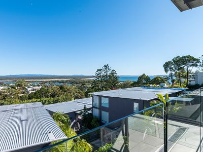 Spacious Penthouse with Stunning Ocean Views