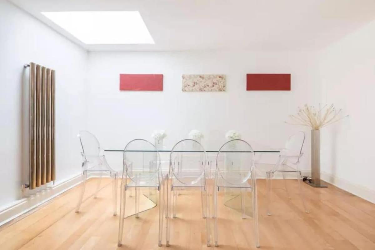 Modern 3BR Notting Hill Gem | Patio + 2.5 Baths gallery image 5