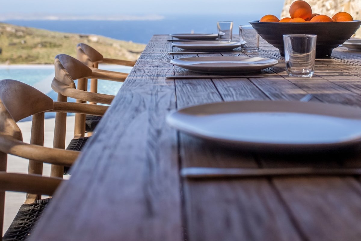 AURA Sunset Pool Villa- 6 Bedrooms gallery image 5