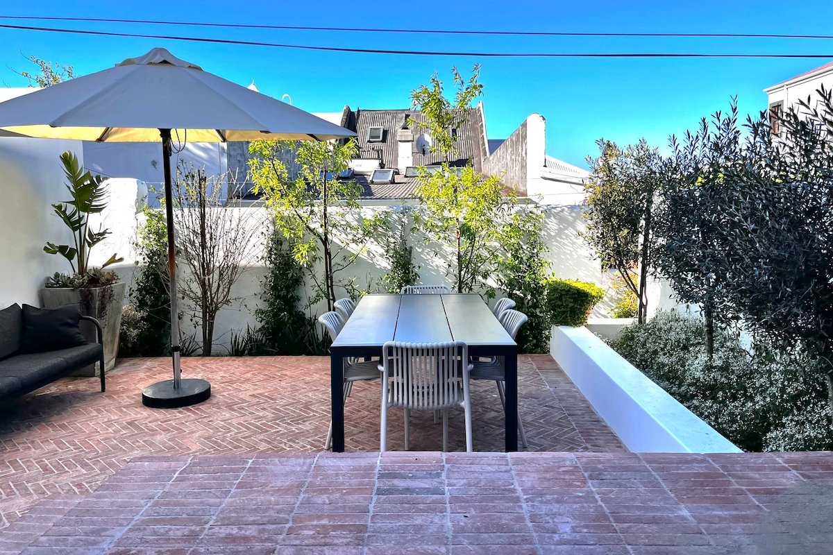 City Victorian with Views gallery image 2