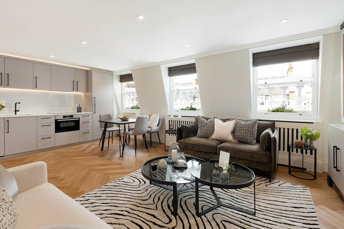 Amazing South Kensington Apartment gallery image 3