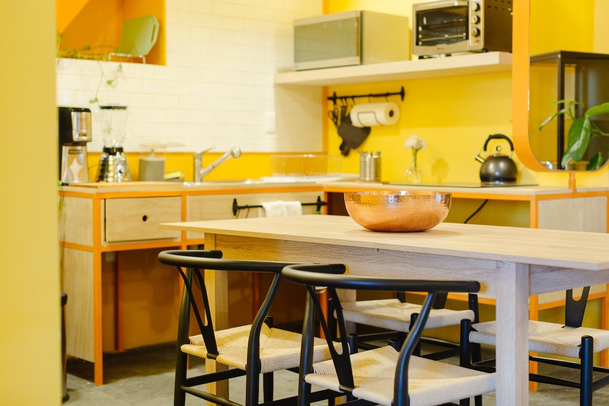 Mr. W | La Roma | great location | 2Br | gallery image 4