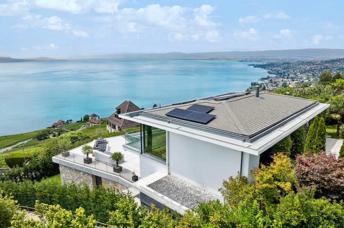 Contemporary Luxury Villa in Grandvaux gallery image 5