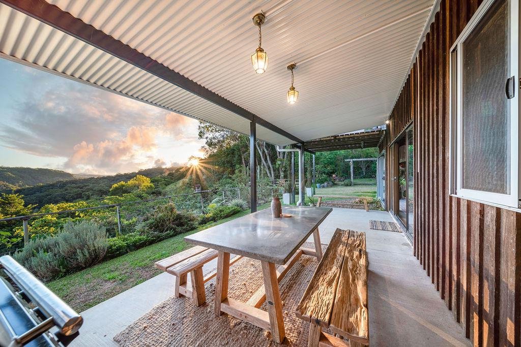 Linden Rose Barn | Short Walk to Waterfall + Views gallery image 5