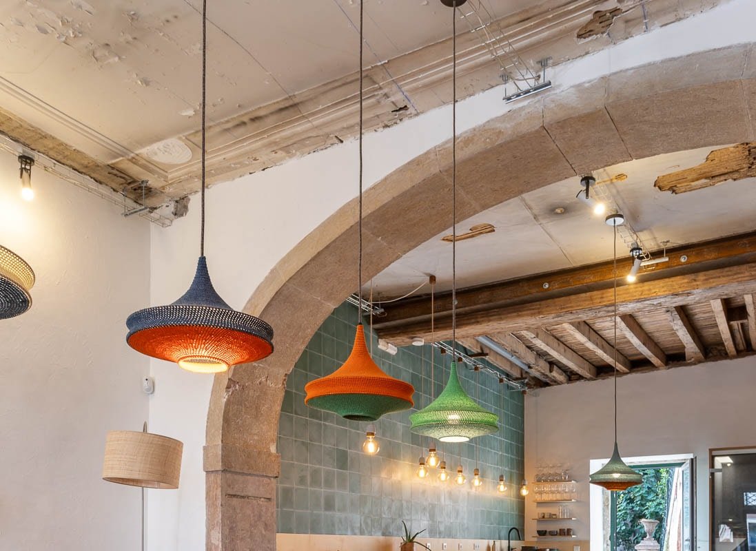 Pink Palace – 16 bedrooms for large groups gallery image 3