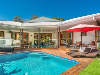 Villa 14 luxury private 3 bedroom pool Villa Byron