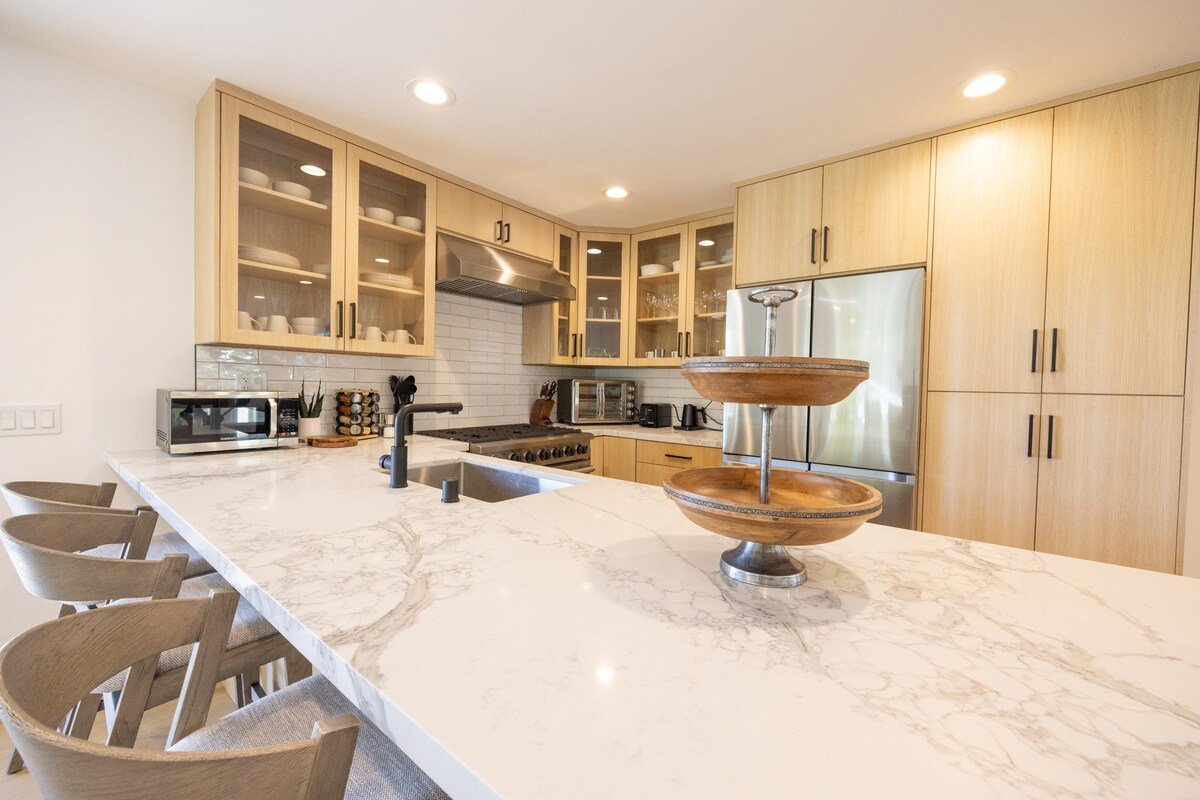 Address: 23534 Aetna St, Woodland Hills gallery image 5