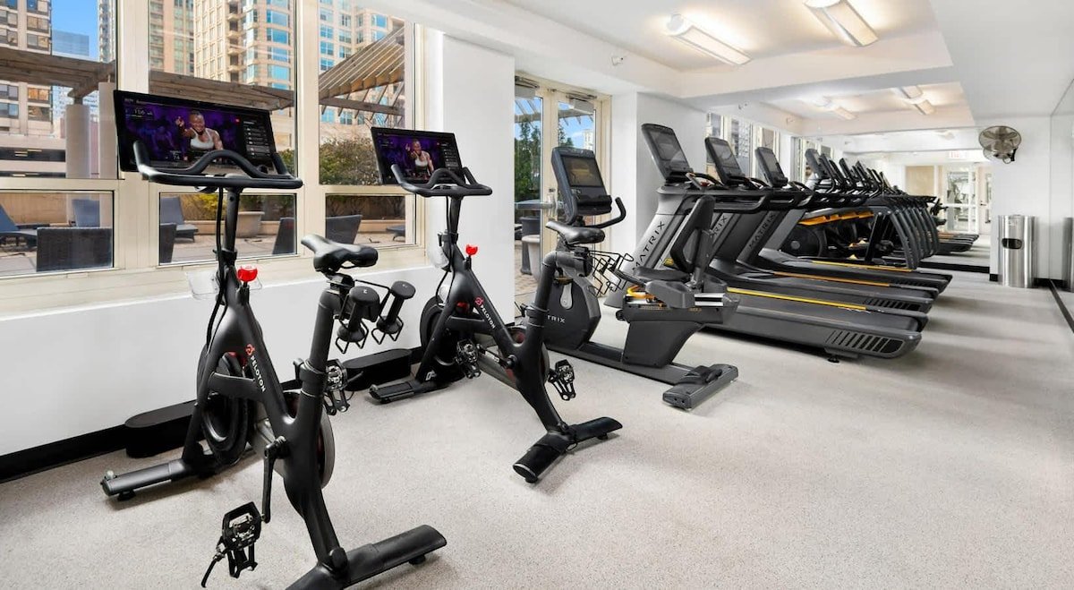 Prime 4BR Apartments: Perfect Group Comfort gallery image 5