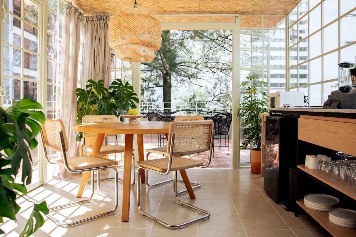 Lively PH | Walking Condesa Parks & Restaurants gallery image 2