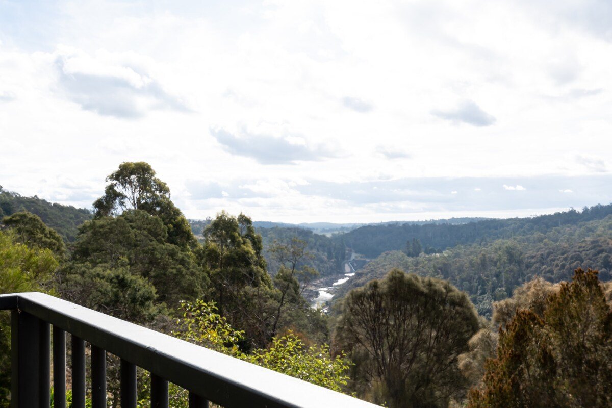 New stunning extension. Esk Treehouse Cabin gallery image 5