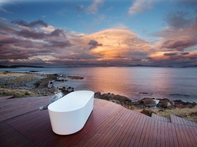 Thalia Haven: remote, wild, off the grid