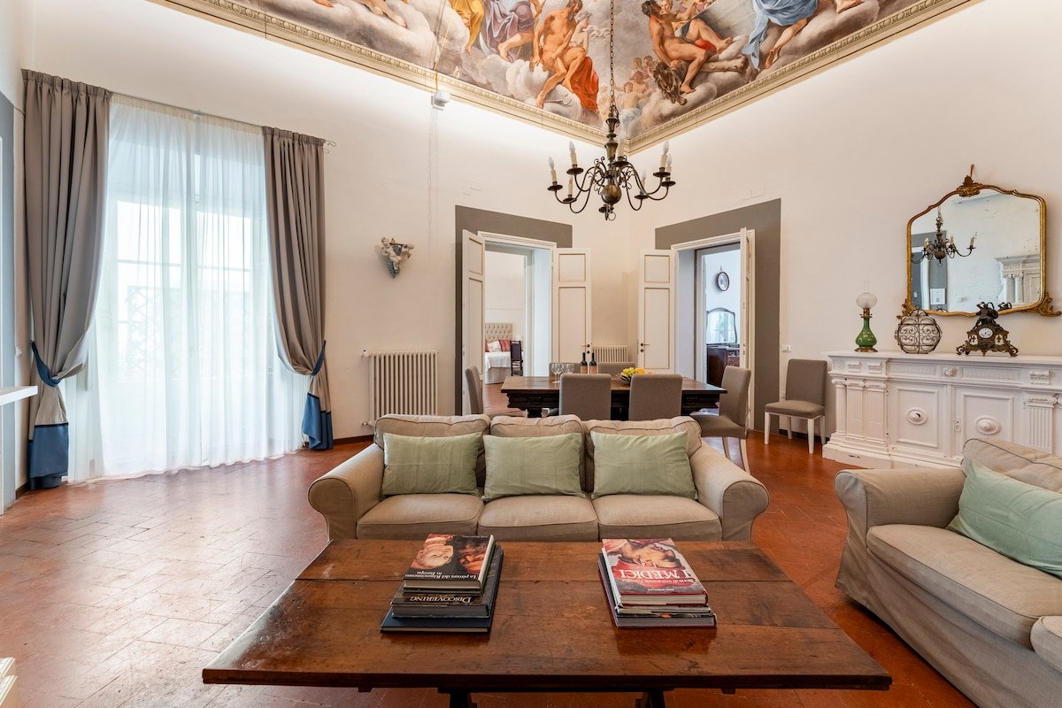 Palazzo D’Ambra Presidential Suite Apartment gallery image 2