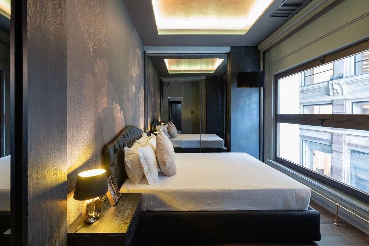 Galleria Duomo Suite – 2 Guests gallery image 3