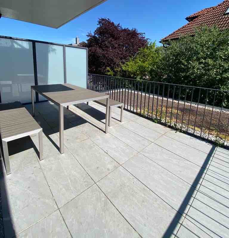 4. Regina: Modern-Designflat gallery image 3