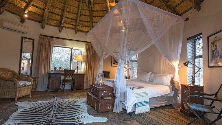 Onguma Forest Camp Honeymoon Bungalow