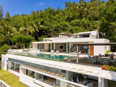 Expansive Family Villa with Pool | Villa Zest