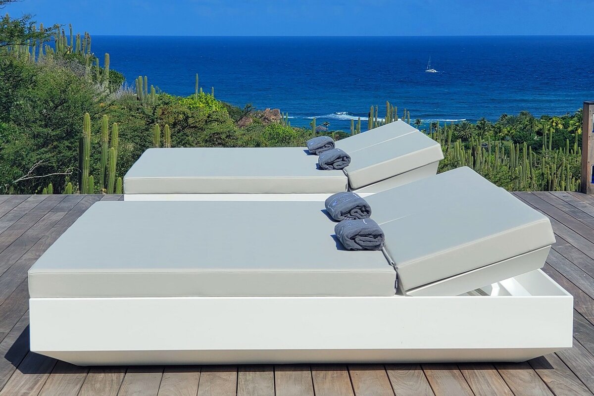 Coco Rock gallery image 4