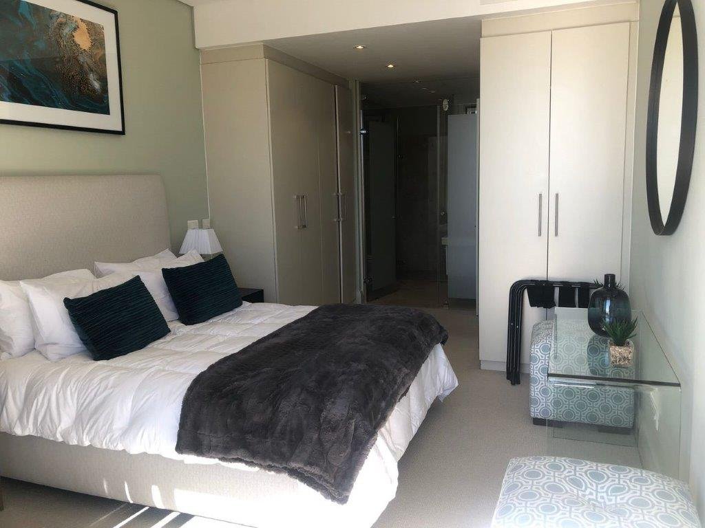 Two-bedroom Fifth fl Apartment gallery image 3