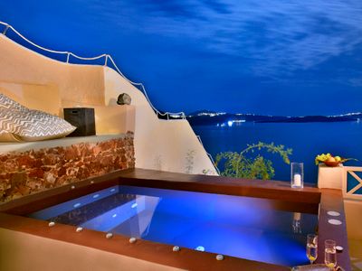 Avax Villa by K&K (indoor & outdoor jacuzzi)