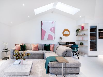 The Opera House Penthouse with Terraces