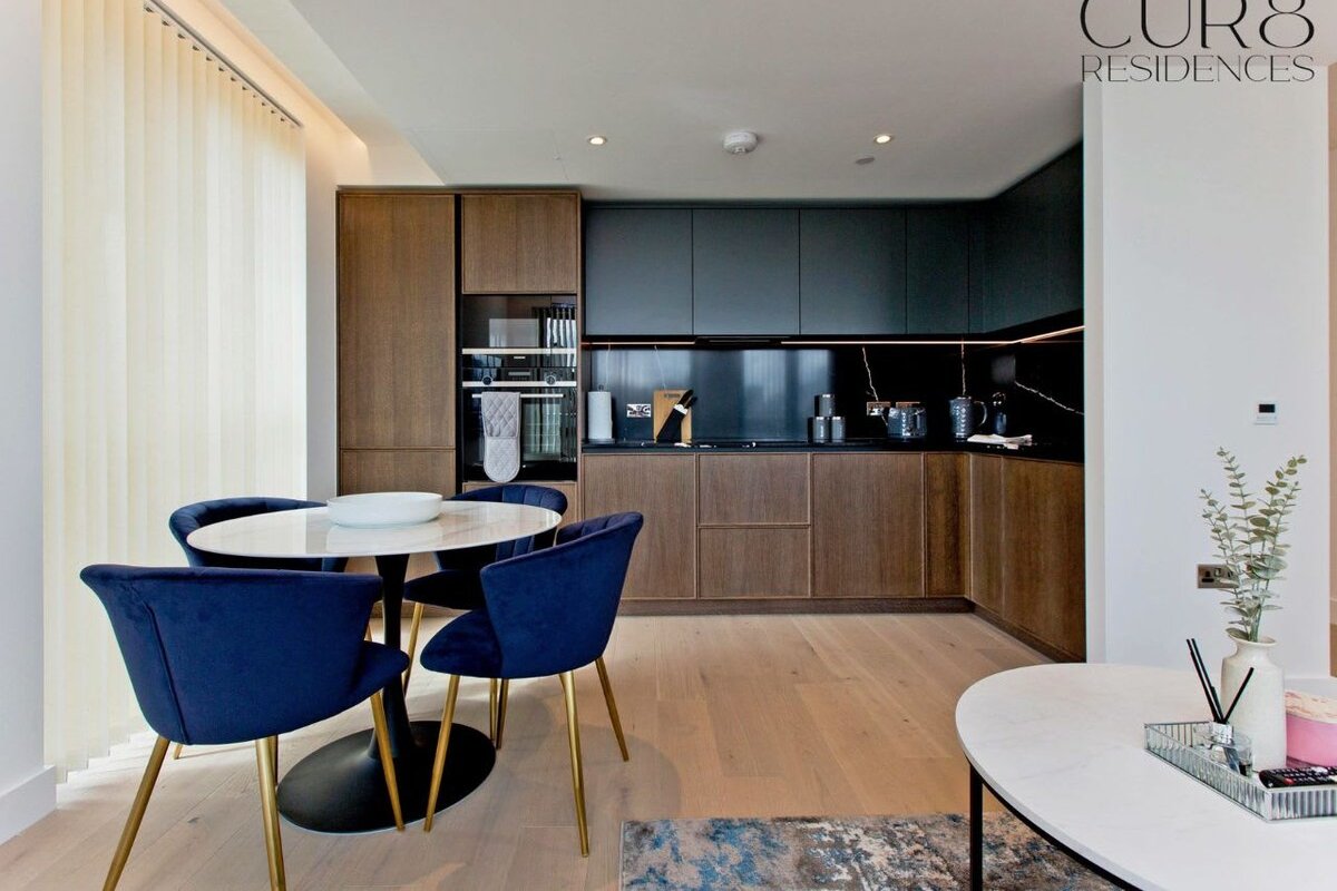 Luxury 2 Bed with Shard View & AC gallery image 4