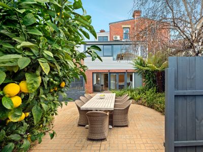 Charming townhouse in heart of Hobart CBD
