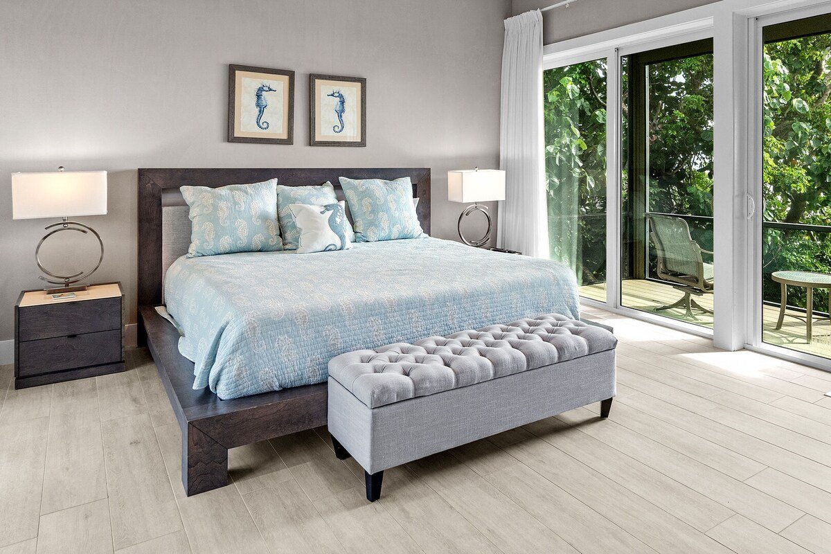 Wine Down – Ultimate Captiva Vacation! gallery image 4