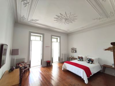 Premium heritage house with garden – city centre