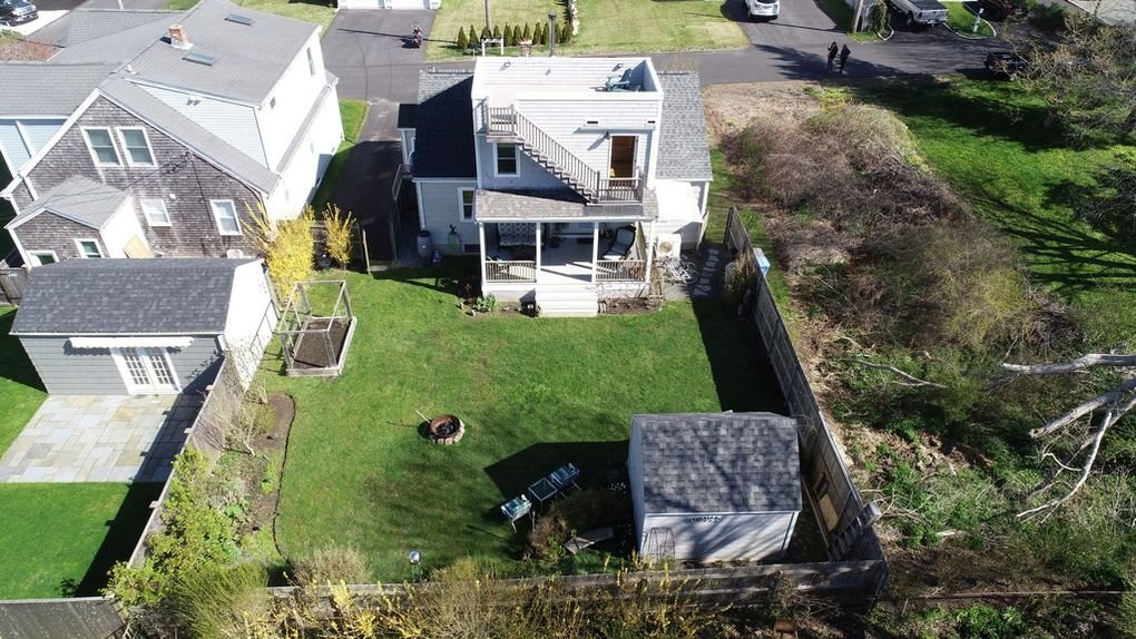 Beach House w/ a VIEW! Walk to Beach and Newport gallery image 3