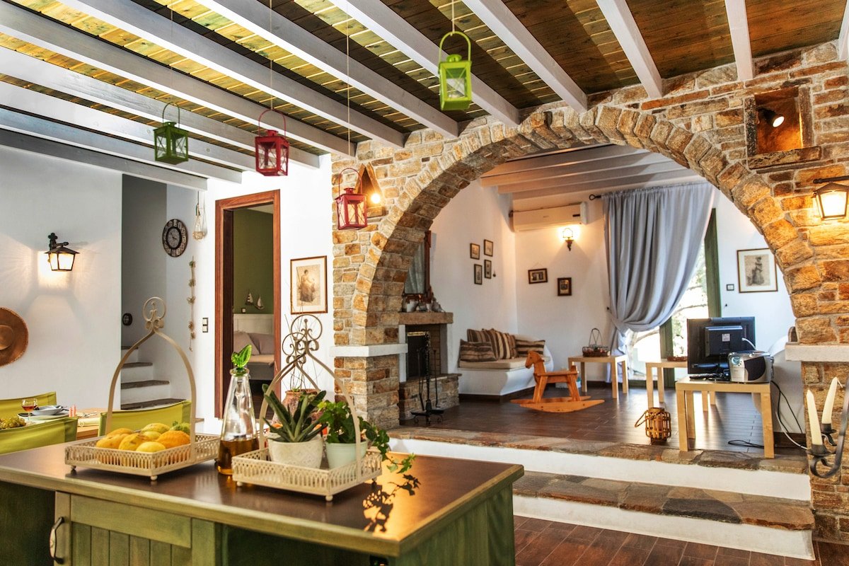 Peratsi maisonette gallery image 2