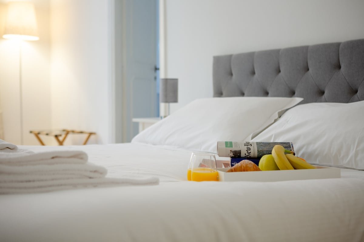 APT Rome 5 BDRMs gallery image 3