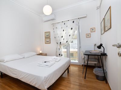 Spacious 3 Bedroom Apartment With Large Balcony