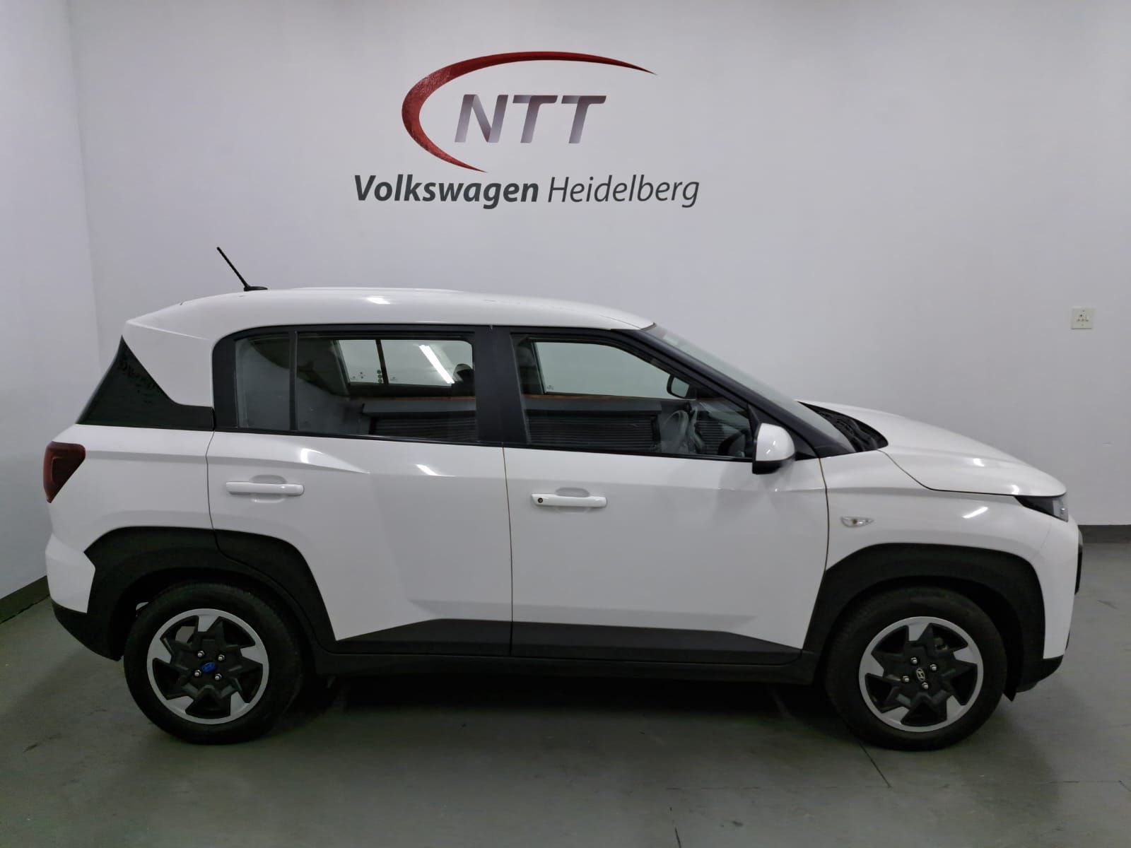 Used car gallery