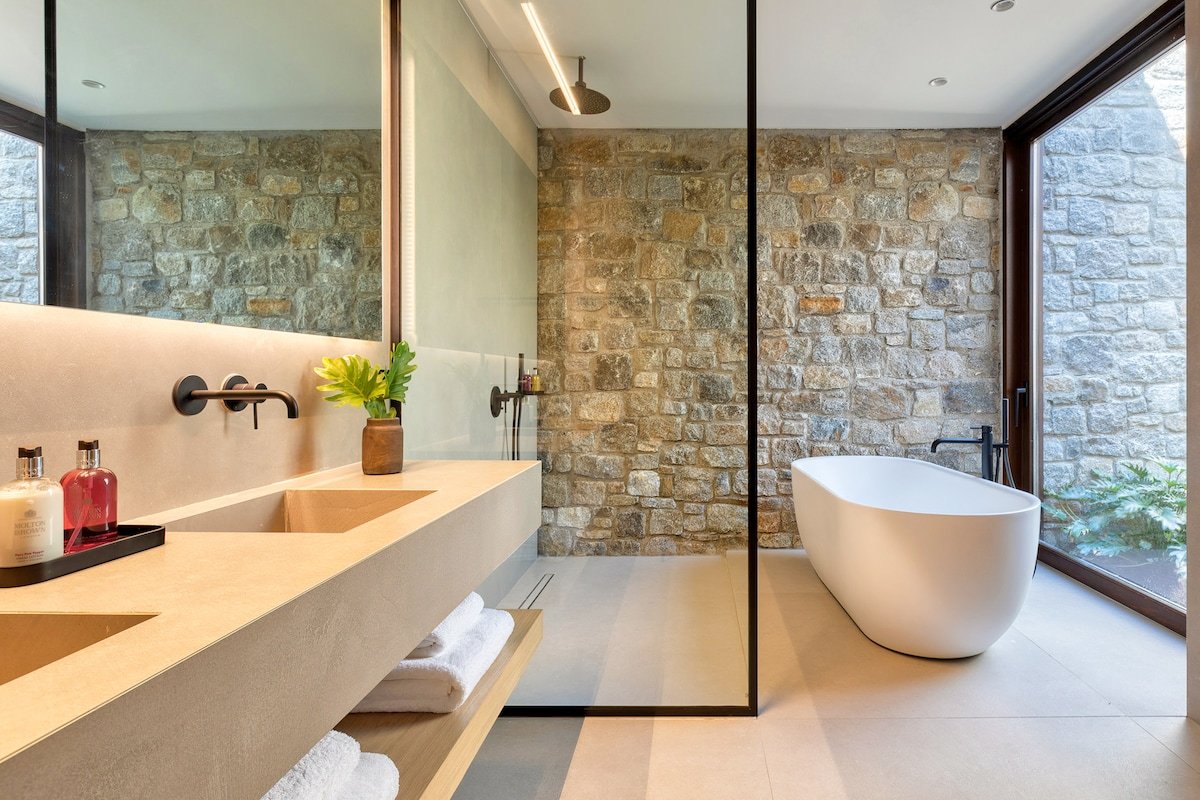 “Avalon Below” by Aqualiving Villas gallery image 2