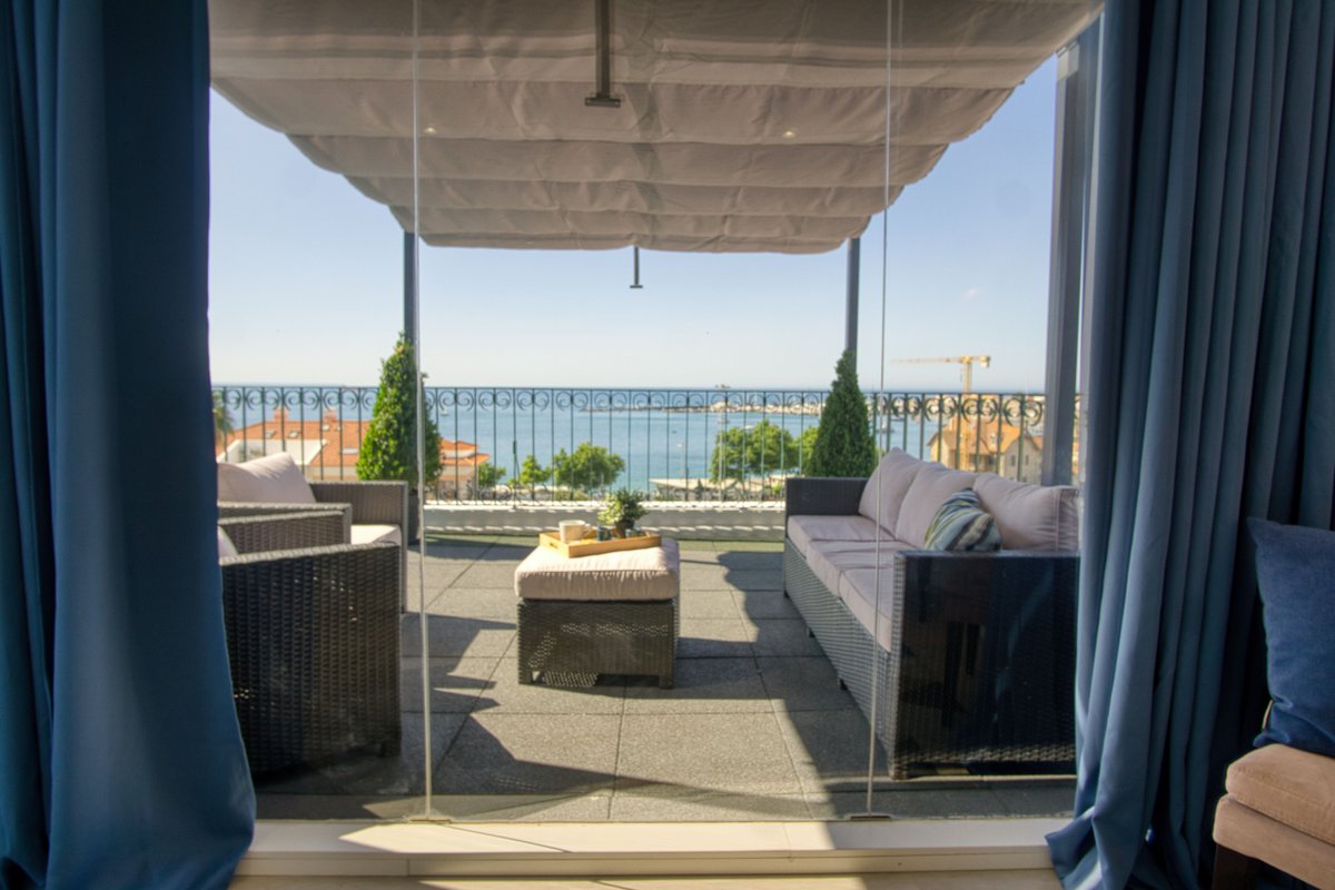 Cascais Seafront Oasis, Rooftop Bliss & Spa Pool